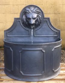 lion spout fountain
