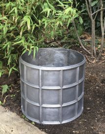 Small Ribbed Round